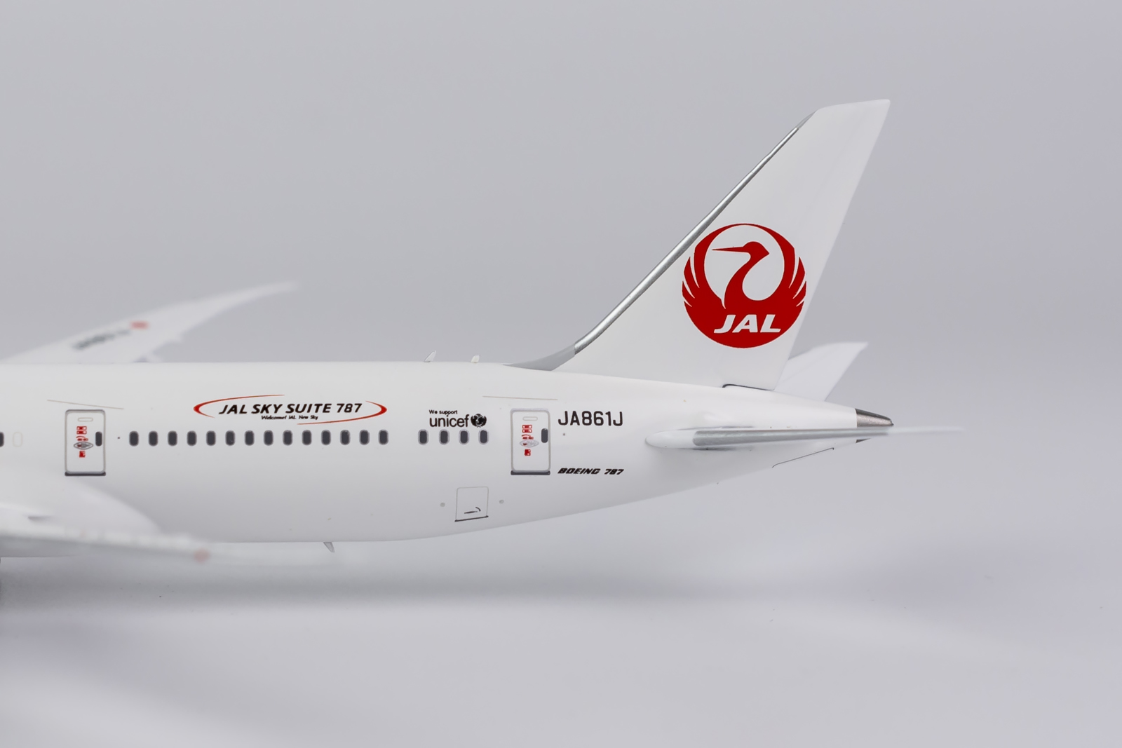 ScaleModelStore.com :: NG Models 1:400 - 55085 - Japan Airlines