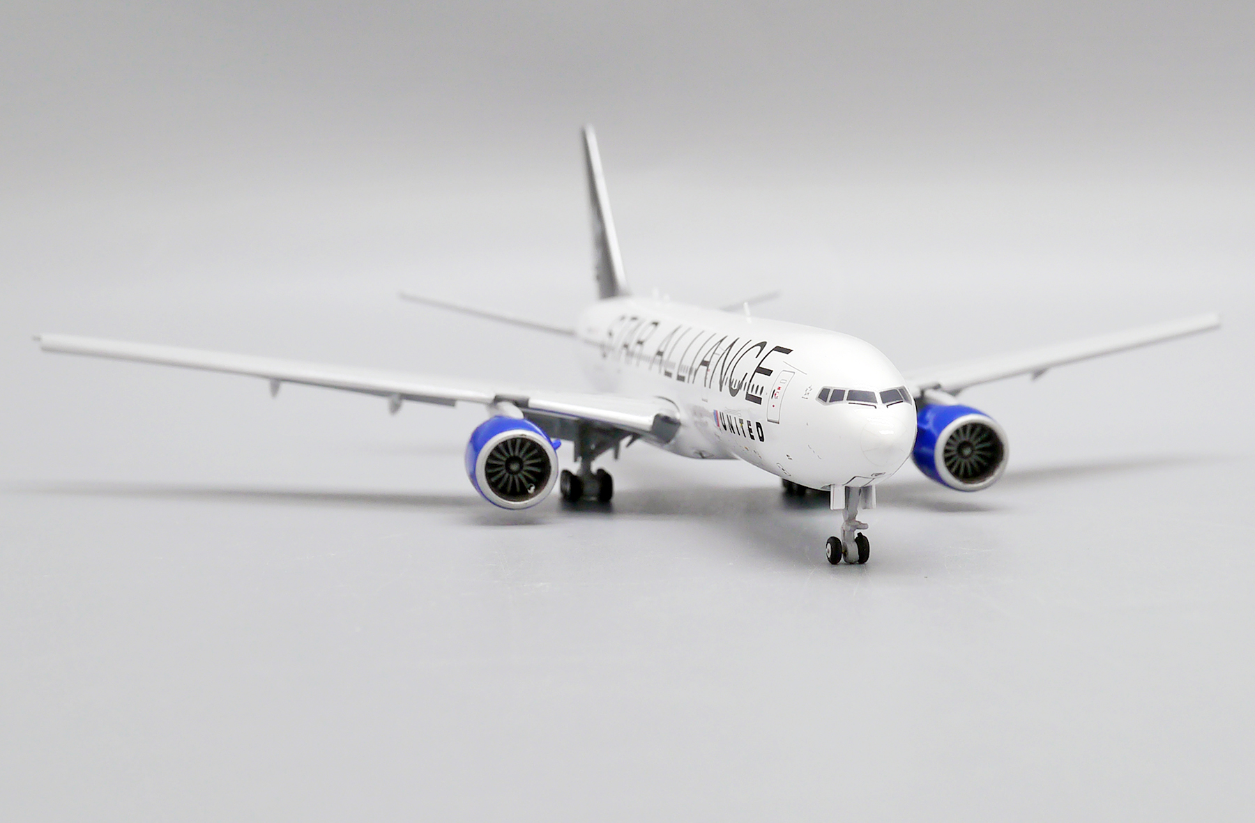 ScaleModelStore.com :: JC Wings 1:400 - XX40080A - United Airlines