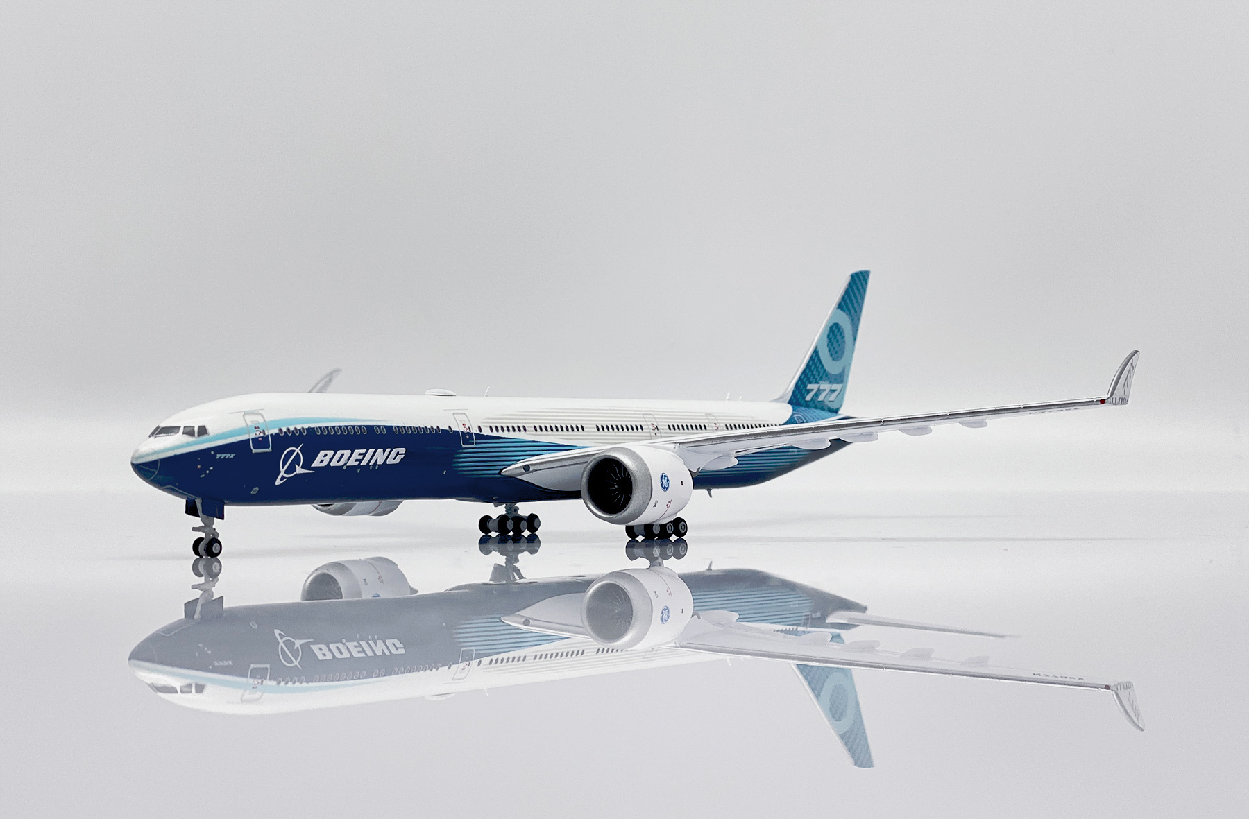 ScaleModelStore.com :: JC Wings 1:400 - LH4161X - Boeing House