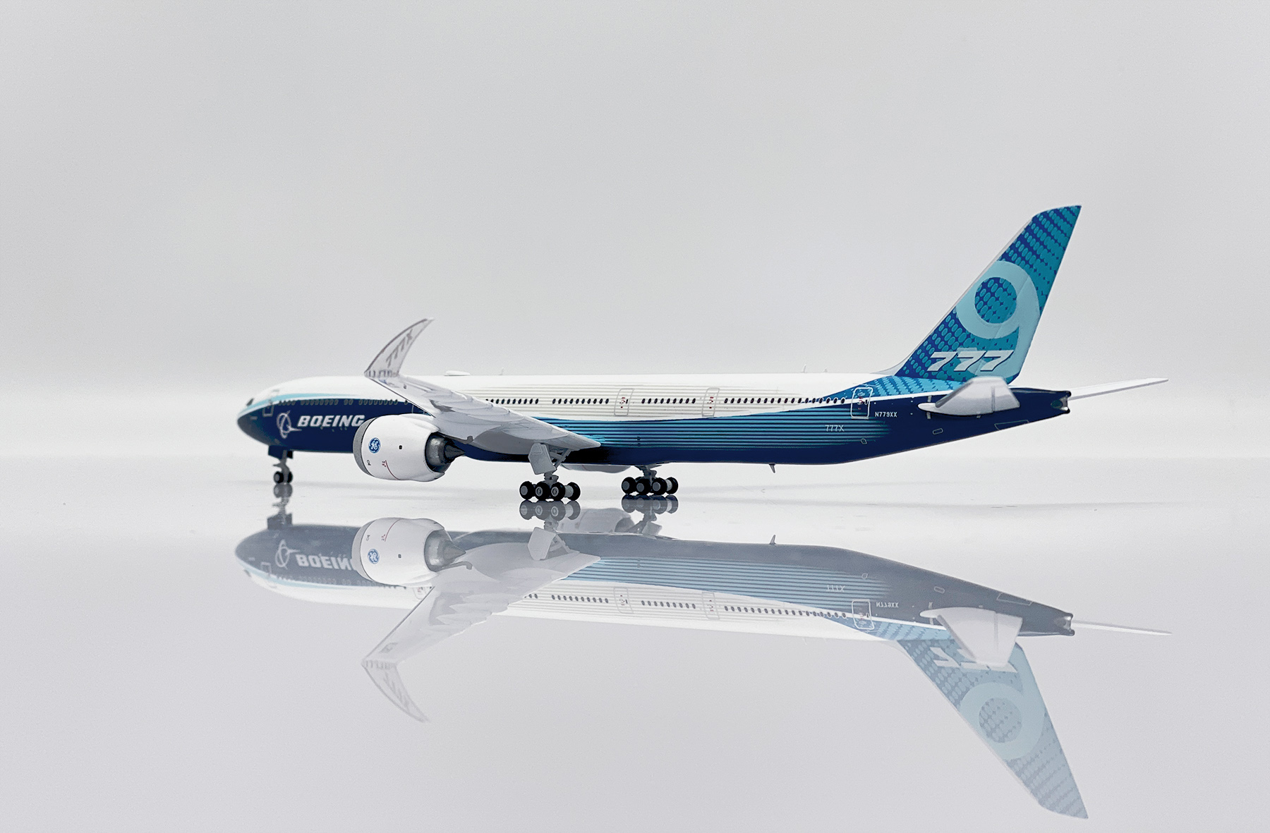 ScaleModelStore.com :: JC Wings 1:400 - LH4161X - Boeing House