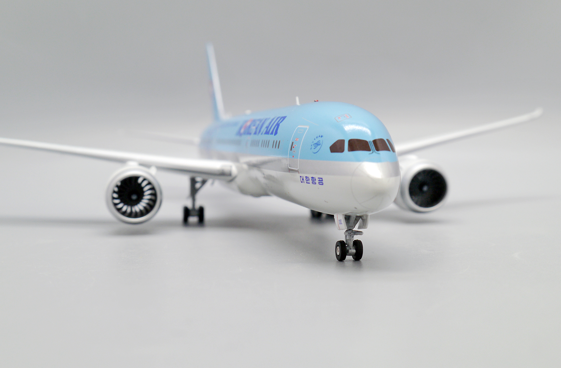 ScaleModelStore.com :: JC Wings 1:200 - EW2789011 - Korean Air