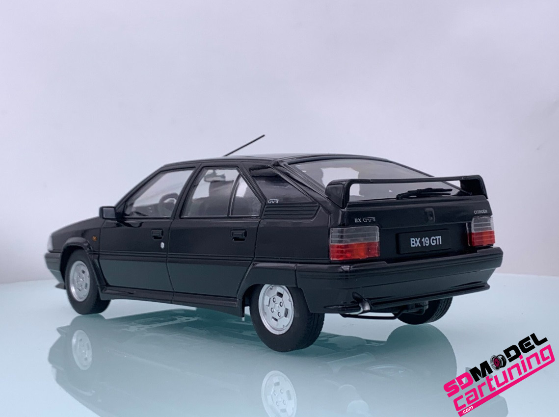1:18 Citroen BX GTI - 1990 - Black - SDmodelcartuning.com