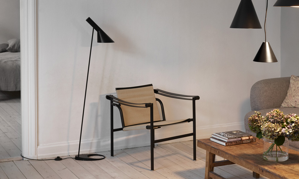 AJ フロアランプ / ダスティーブルーLouis Poulsen（ルイスポールセン