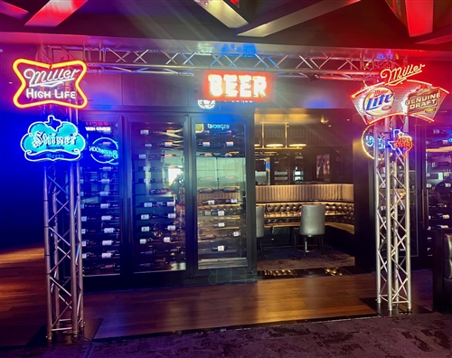 Miller Lite/Miller Genuine Draft Neon Sign