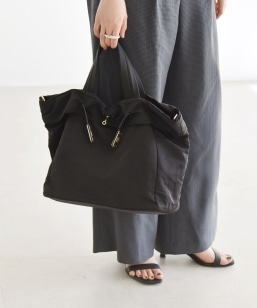 DQVIIR x SHIPS: メタルスライム SHOPPING TOTE BAG｜ SHIPS 公式サイト