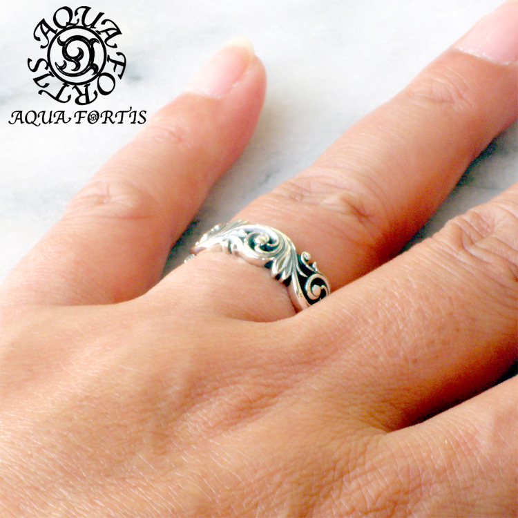 アクアフォーティス クラシカル アラベスク 透かし シルバー リング