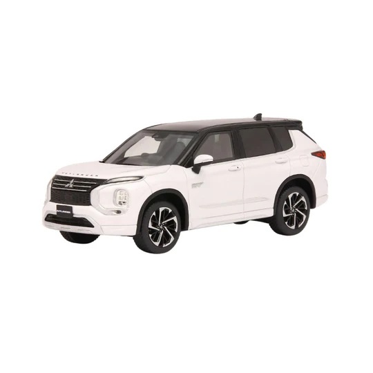 アウトランダーPHEV 1/43サイズ モデルカー ホワイトダイヤモンド
