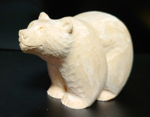 北海道 木彫り熊 小さな熊から大きな熊まで