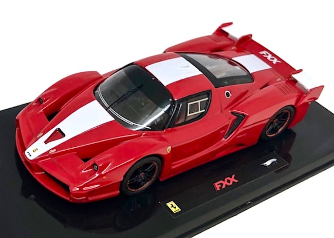 HotWheels Elite 1/43スケール「フェラーリFXX」（レッド