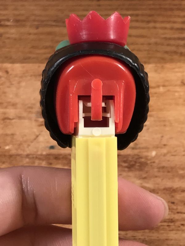 Animal “Lion with Crown” No Feet Pez Dispenser ライオンウィズ