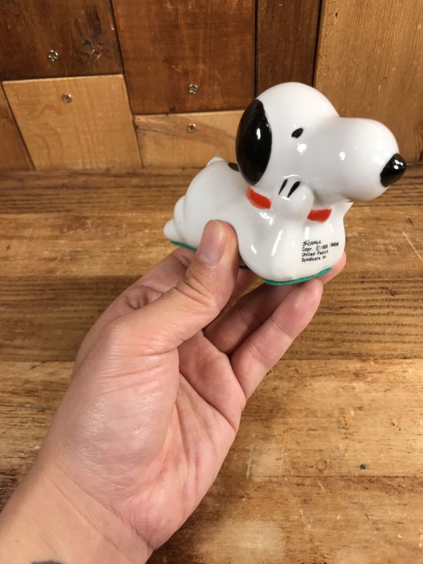 スヌーピー メッチャ可愛い小物入れ ケーキ型 ビンテージ 陶器