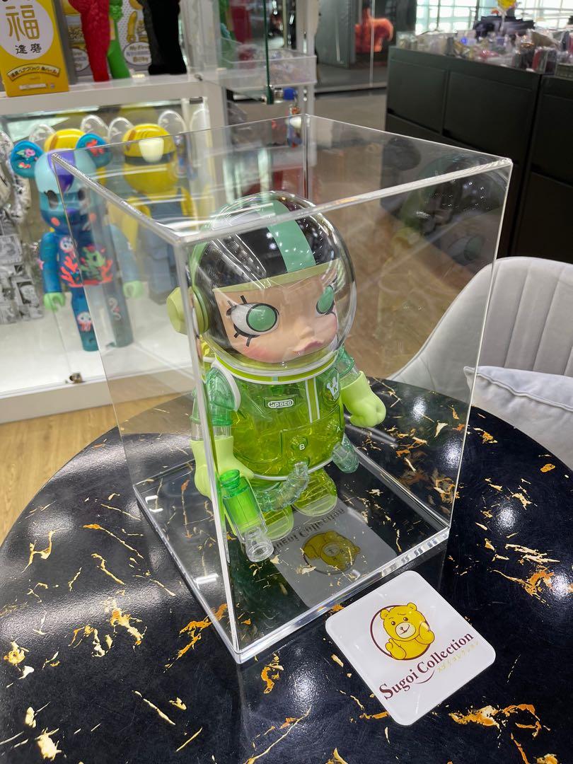 High-end quality acrylic display case for Molly/Kaws (All-In-One