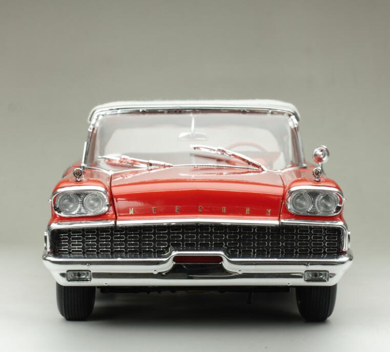 1959 Mercury Park Lane Closed Convertible-White/Canton Red