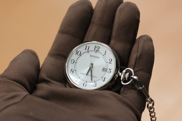 シチズン(CITIZEN) レグノ ソーラー電波 懐中時計 KL7-914-11 – 懐中