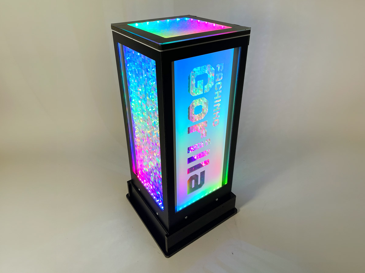 ホール装飾のパチVにて、新製品「スタイリッシュタワー LEDドル箱