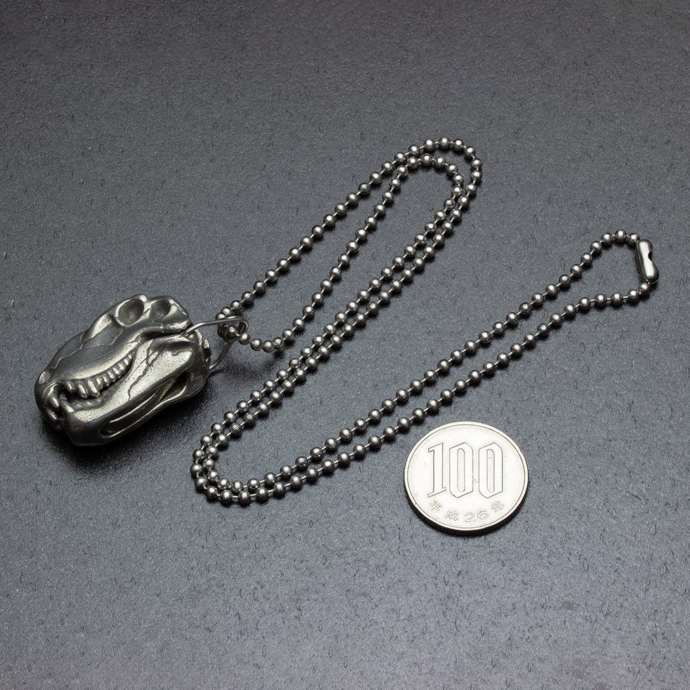 ディメトロドンネックレス001｜恐竜・化石グッズの専門店 ふぉっしる