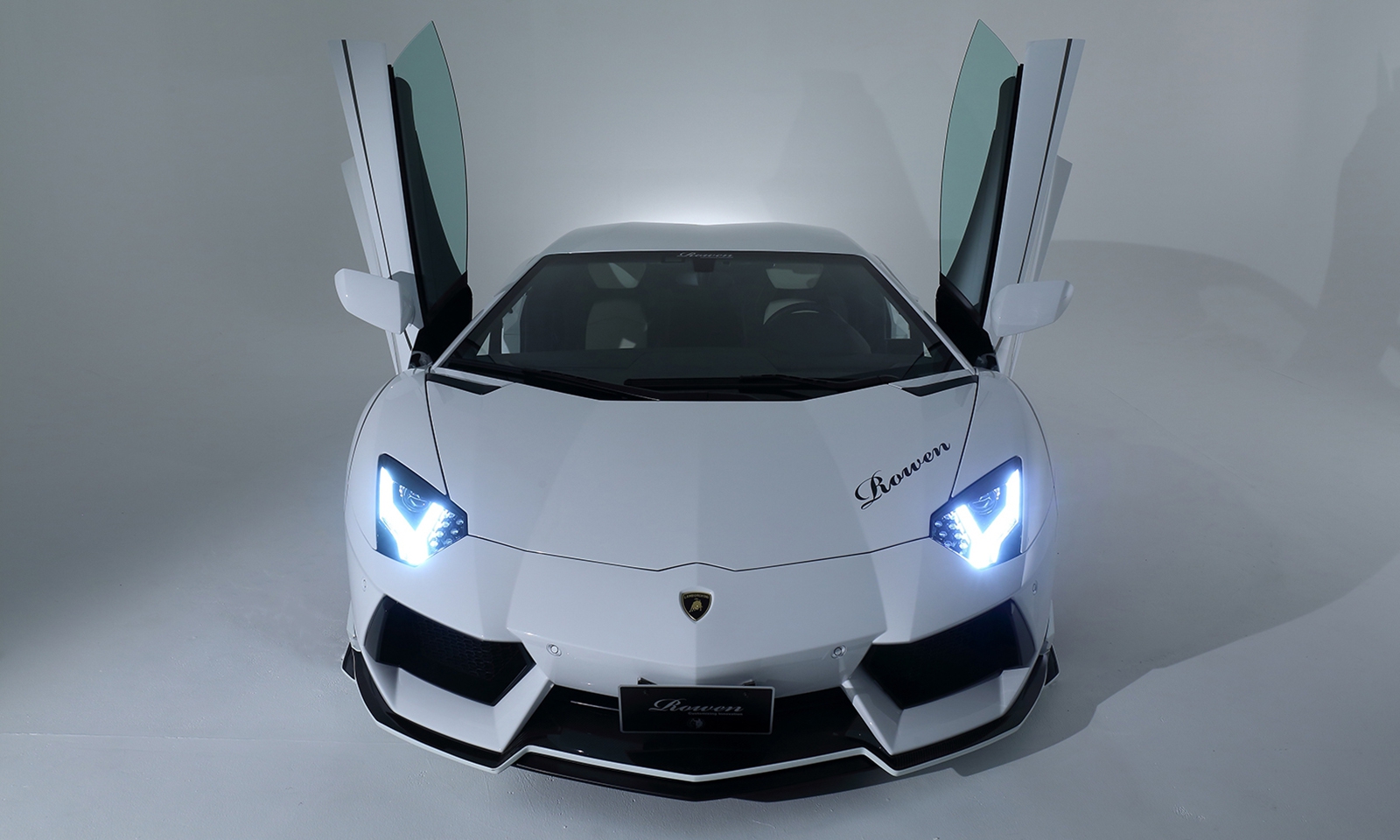 Aventador LP700｜Lamborghini｜BODY KIT｜Rowen オフィシャルサイト