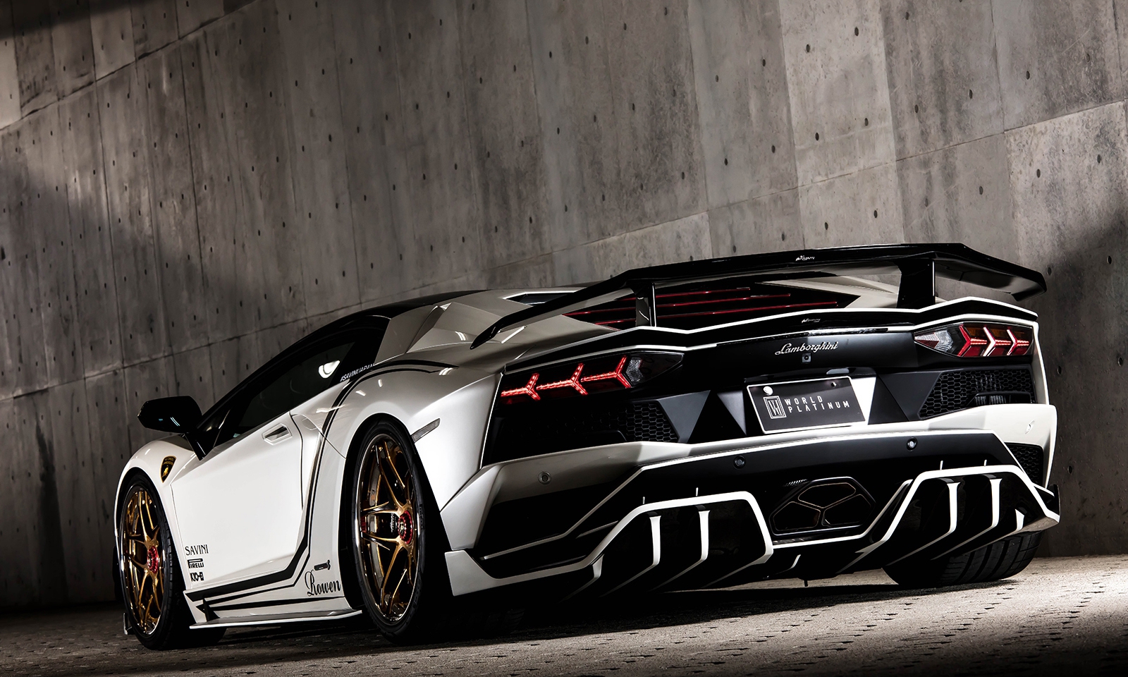 Aventador S LP740-4｜Lamborghini｜BODY KIT｜Rowen オフィシャルサイト