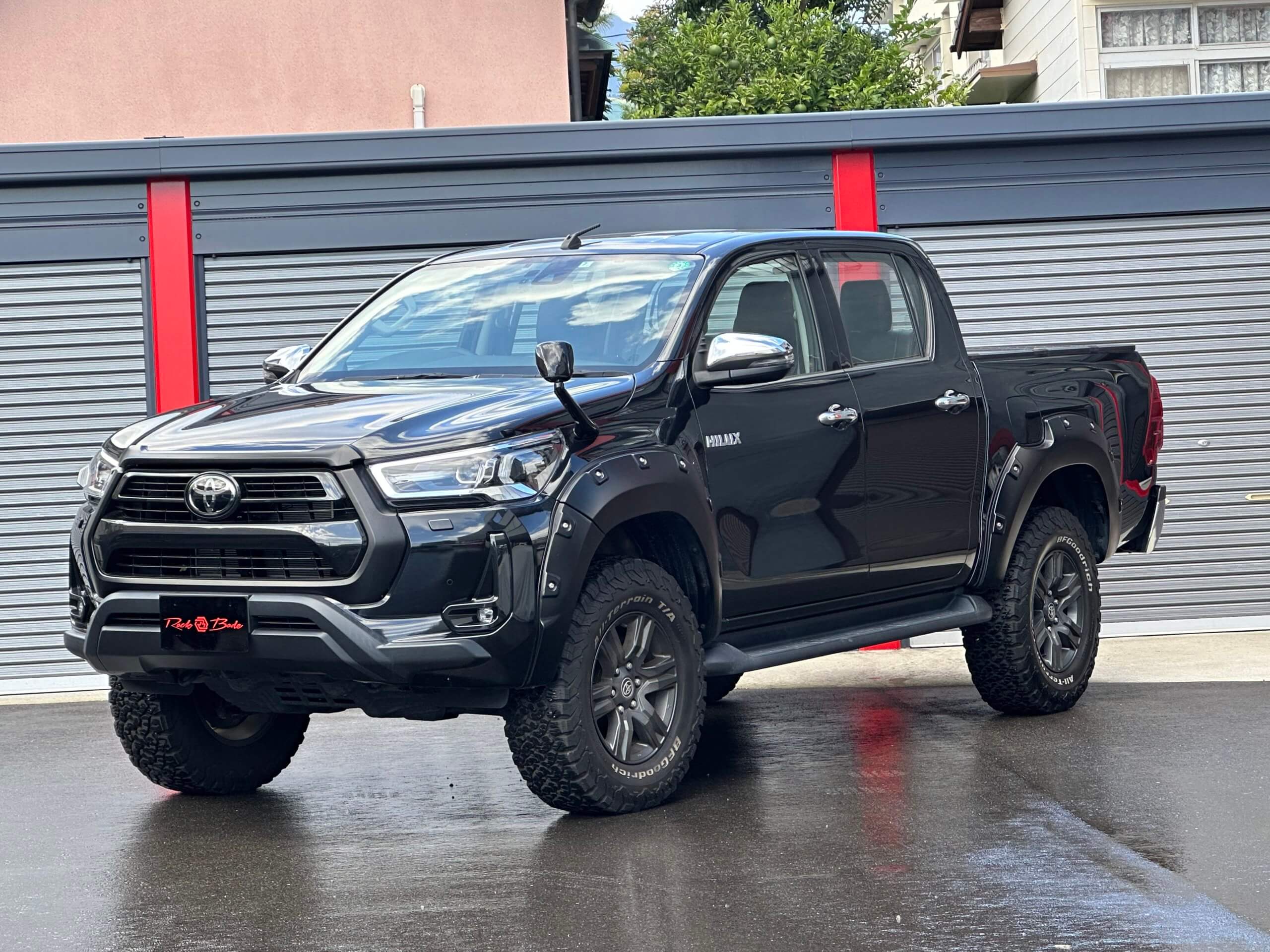 ハイラックス Z 入庫しました☆ | ロックボデーマガジン