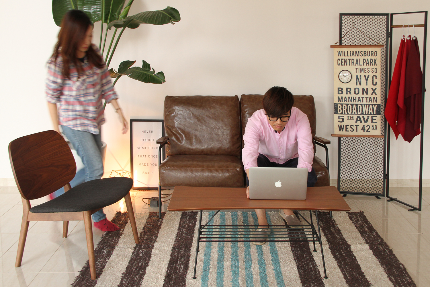 anthem（アンセム） 木とスチールの絶妙なバランスのビンテージ