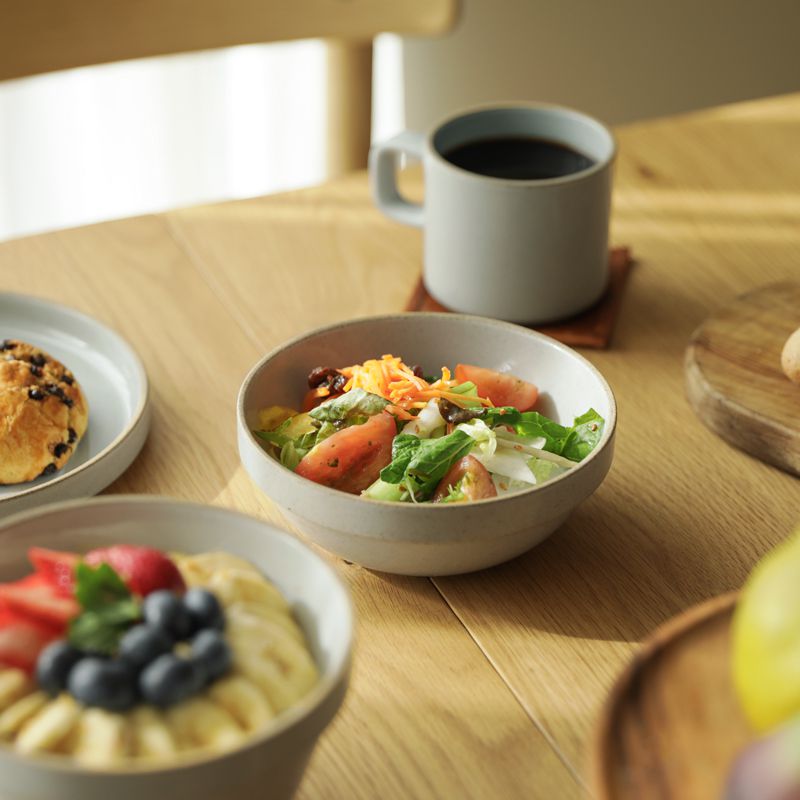 HASAMI PORCELAIN ボウルラウンド グロスグレー／ブラック ｜家具