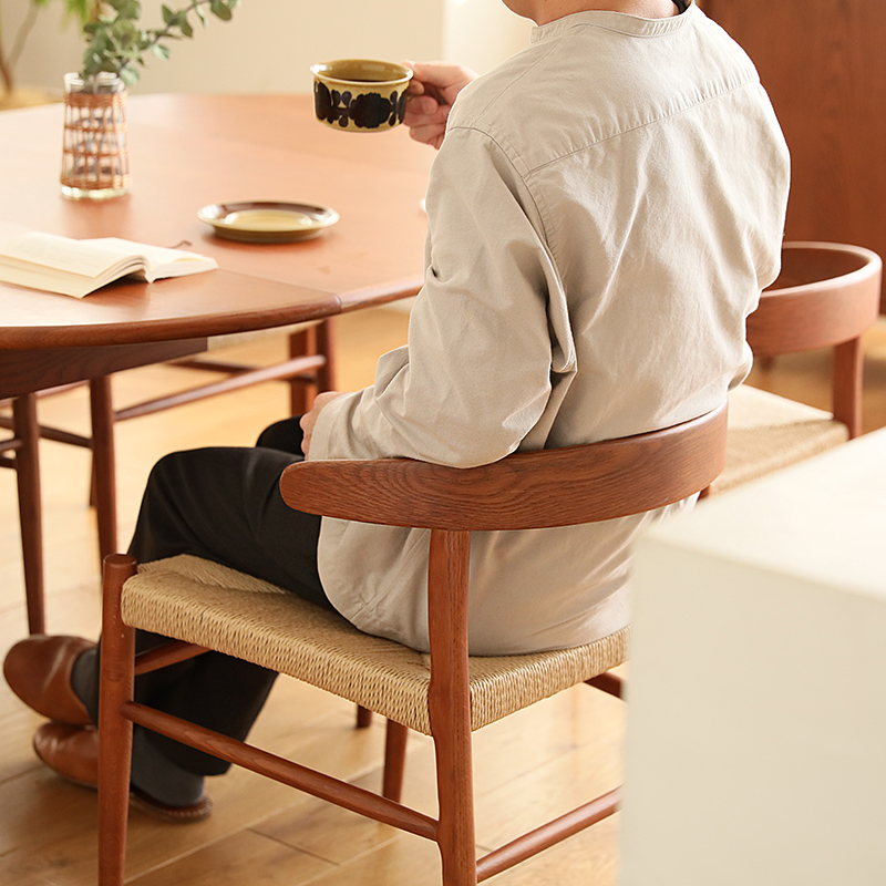 ダイニングチェア folk round arm ｜家具・インテリア通販 Re:CENO(リセノ)