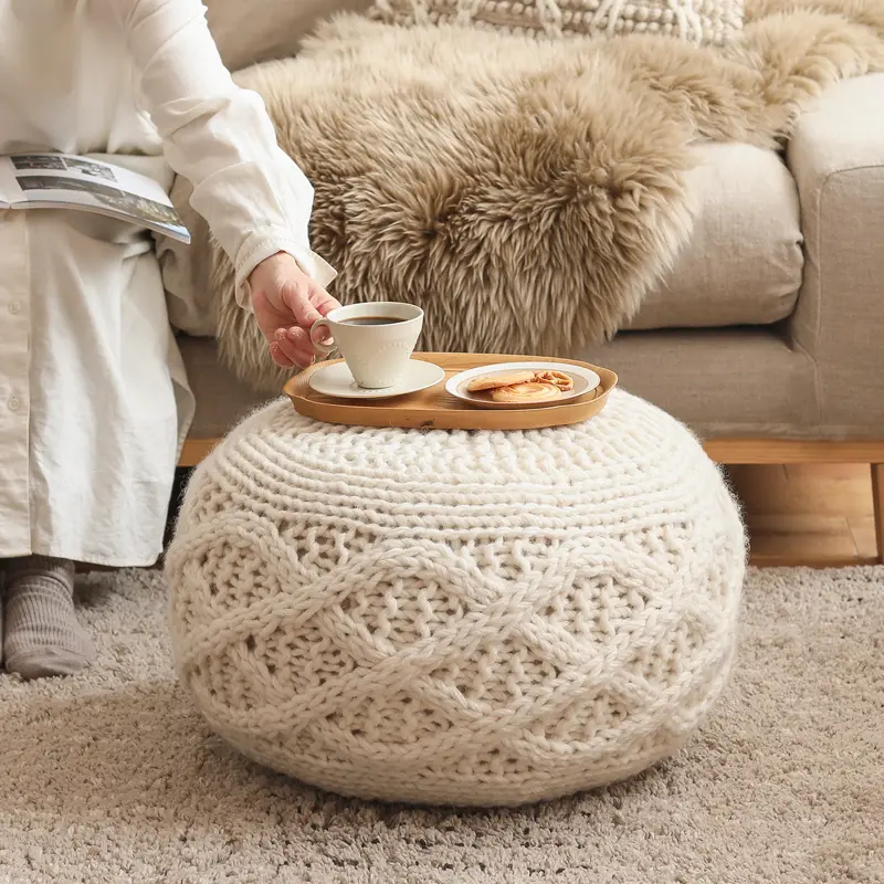 プフとは？ モロッコ発のおしゃれで実用的なクッションスツール ｜家具