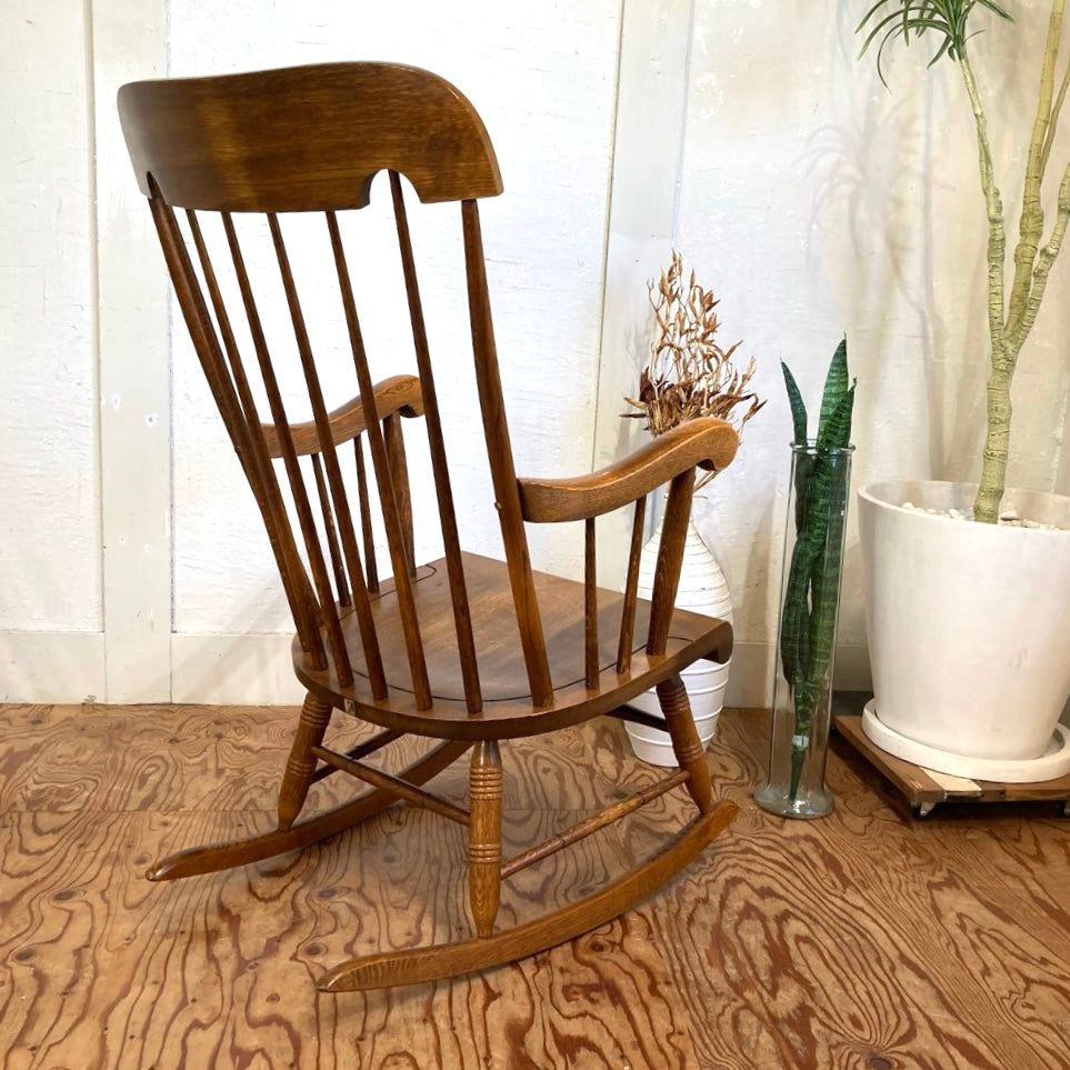 飛騨産業 / HIDA 穂高 ロッキングチェア キツツキマーク 中古 揺れ椅子