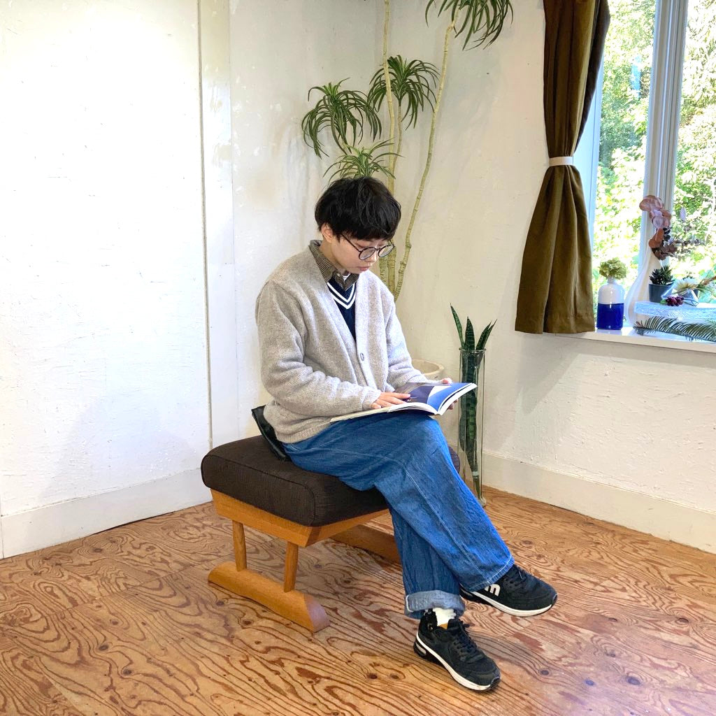 飛騨産業 / HIDA KAYA2 オットマン スツール オーク材 キツツキ 中古