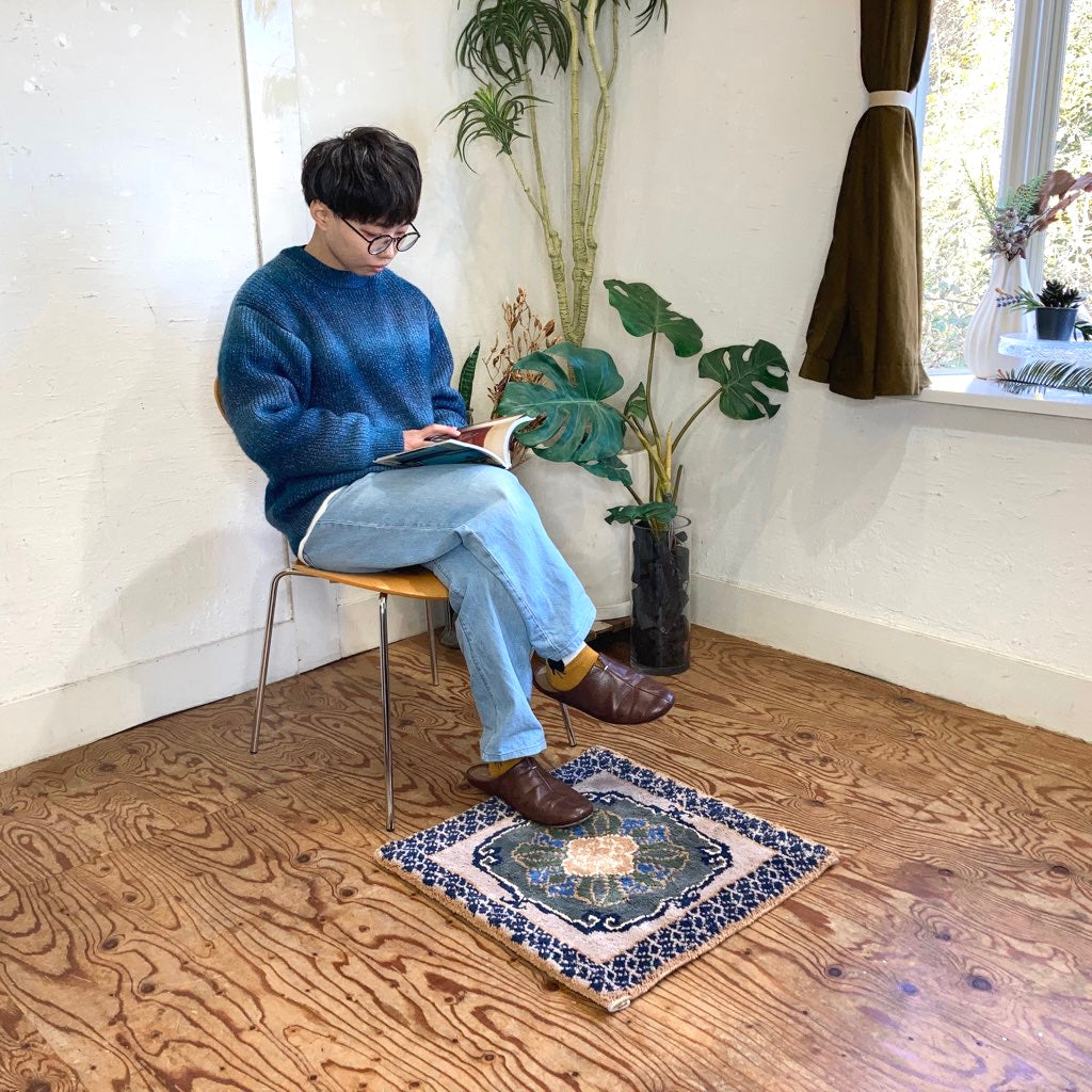 鍋島段通 工房もめんの華 ラグ 綿段通 座布団 敷物 中古 ブルー 青