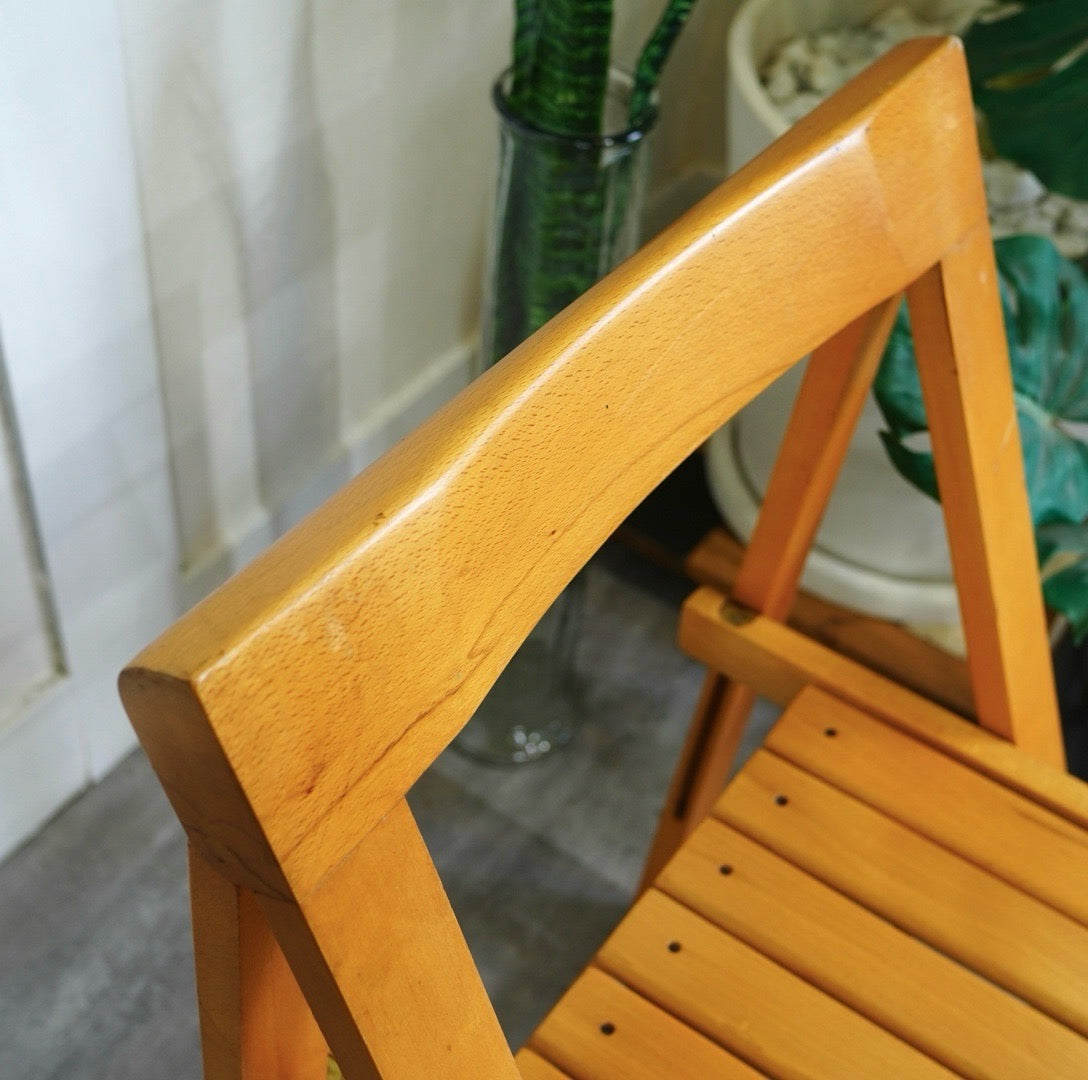 トリエステ / Trieste フォールディングチェア 折り畳み椅子 木製