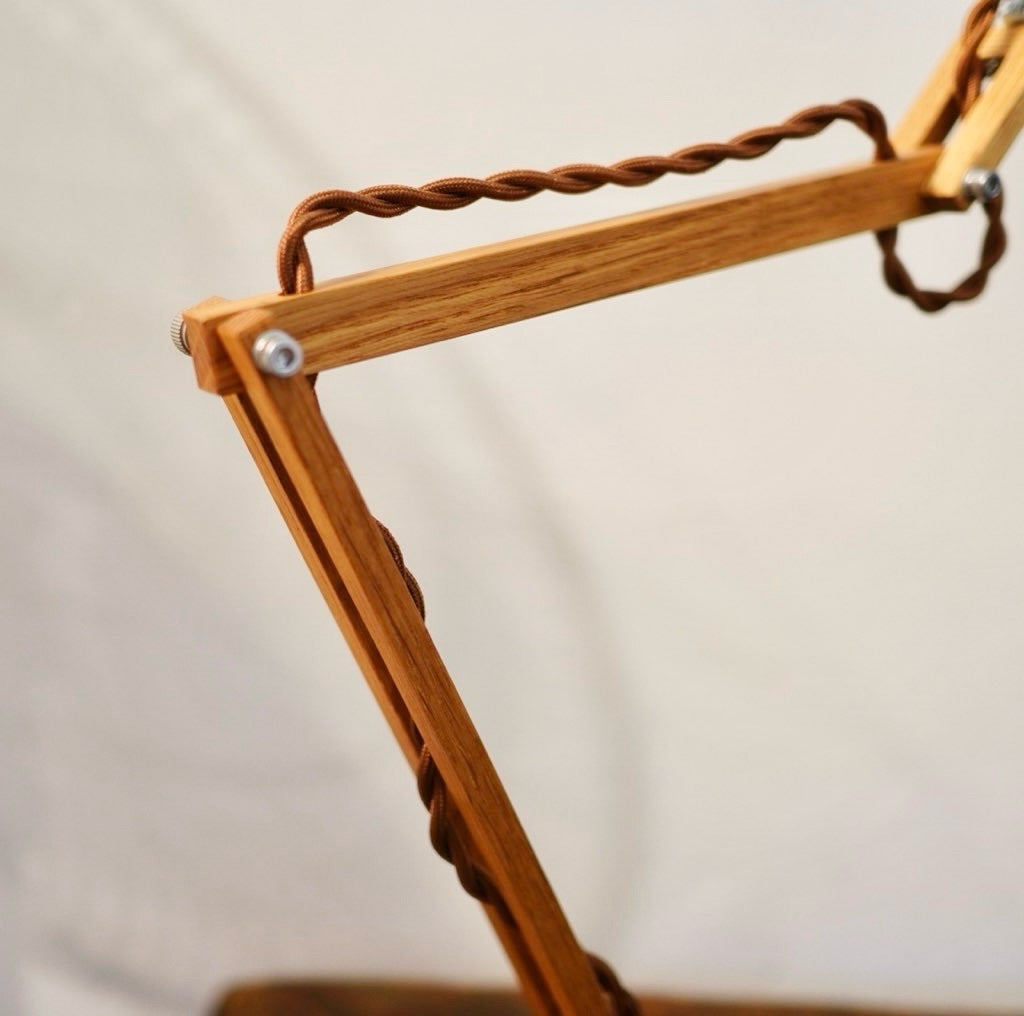 チクニ / chikuni 丸台座照明 デスクライト 壁掛け照明 テーブルランプ