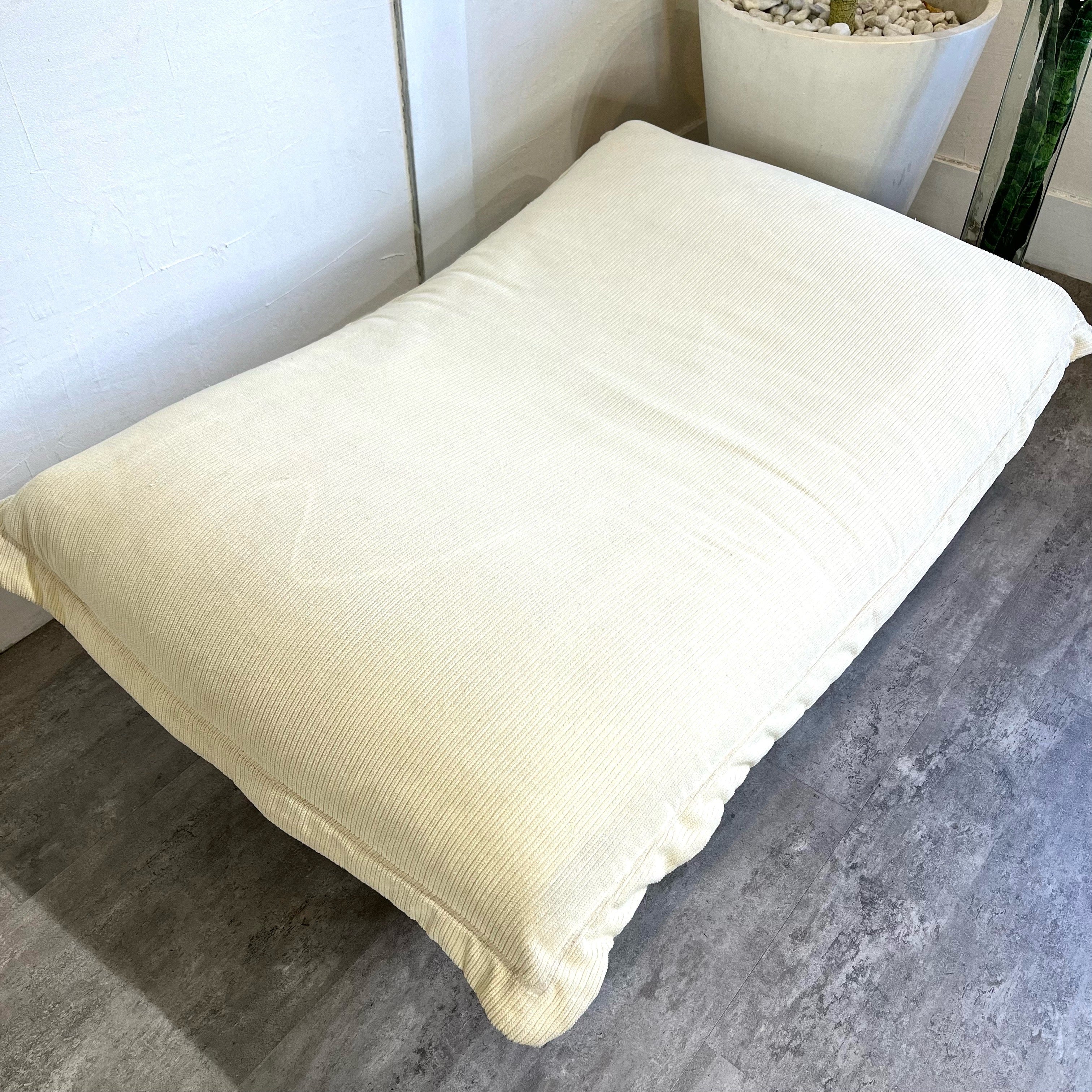 リーン・ロゼ / ligne roset カラン / Calinオットマン パフ 中古