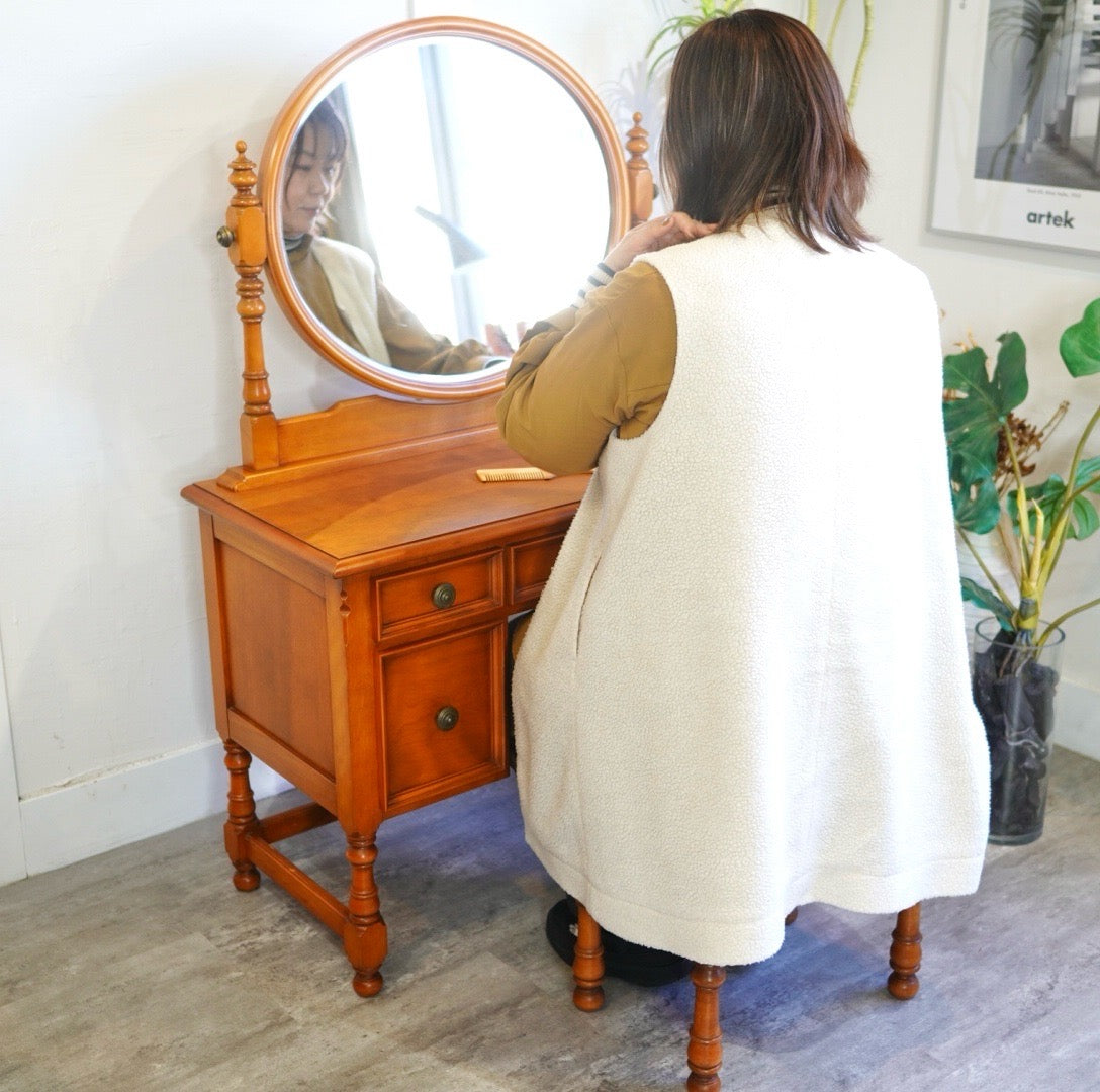 横浜ダニエル ドレッサー 収納付スツール付 化粧台 中古 カバ桜 国産