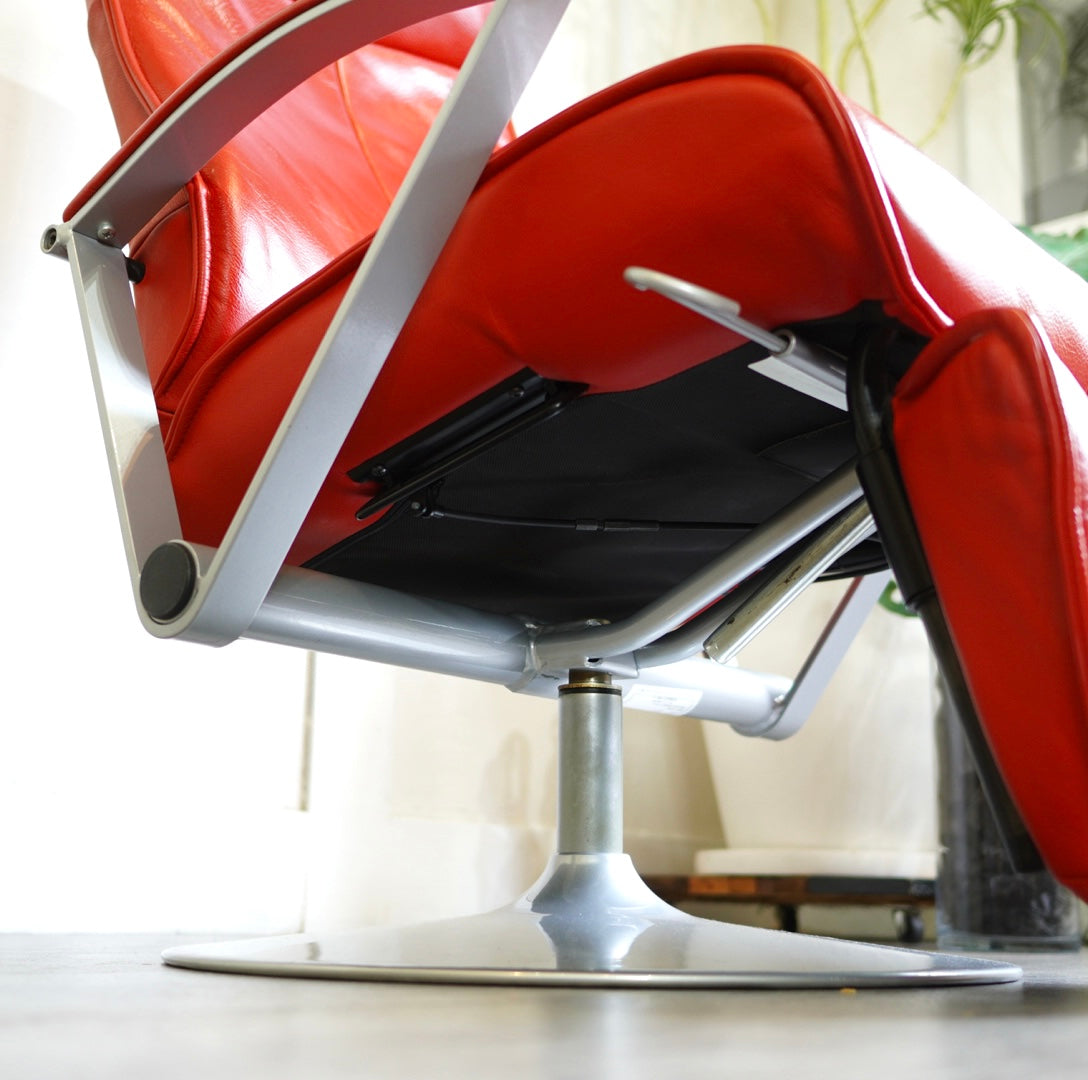 ケベ / KEBE リクライニングチェア フットレスト付 赤 デンマーク 北欧