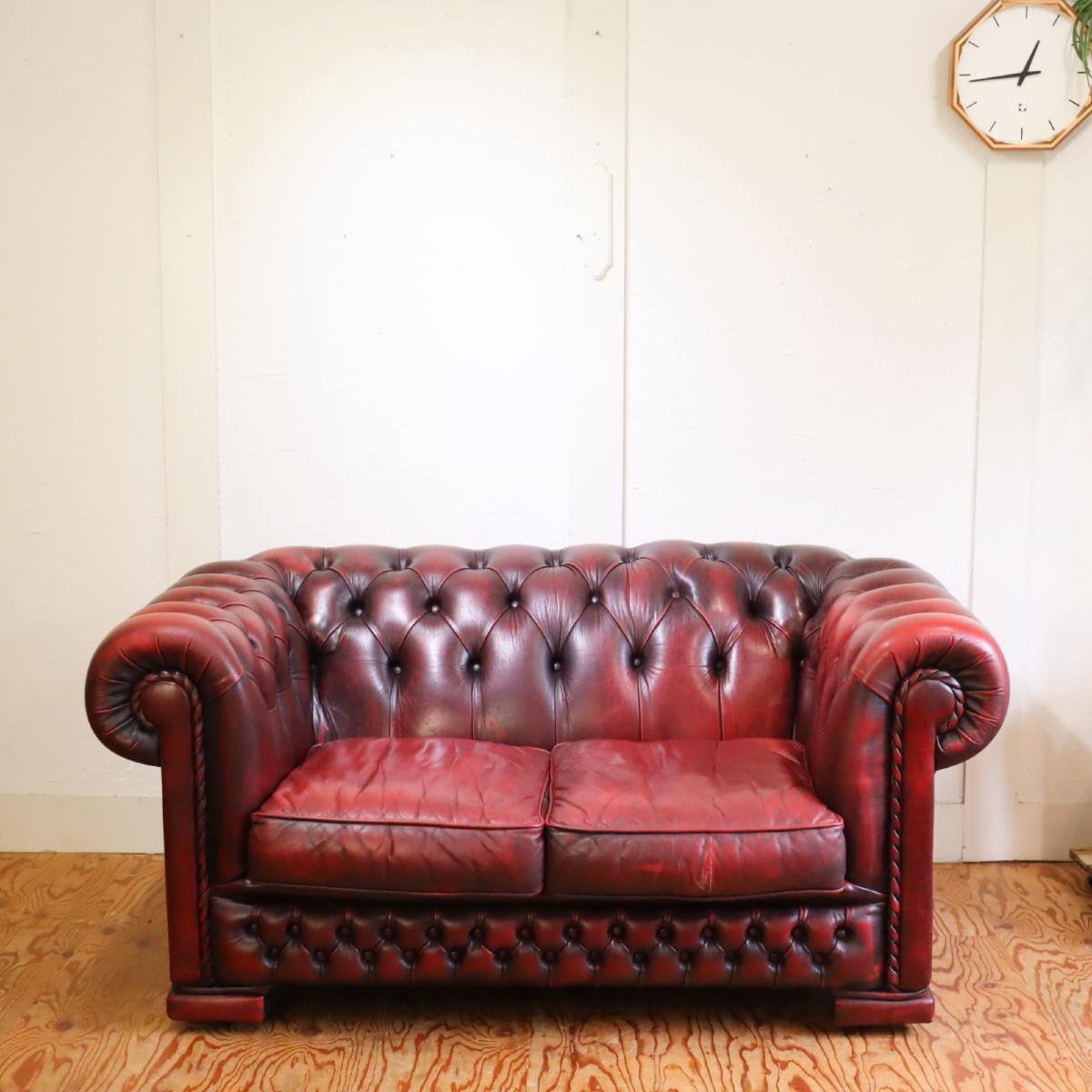 チェスターフィールド 2Pソファ 2人掛けソファ 本革張り キャスター