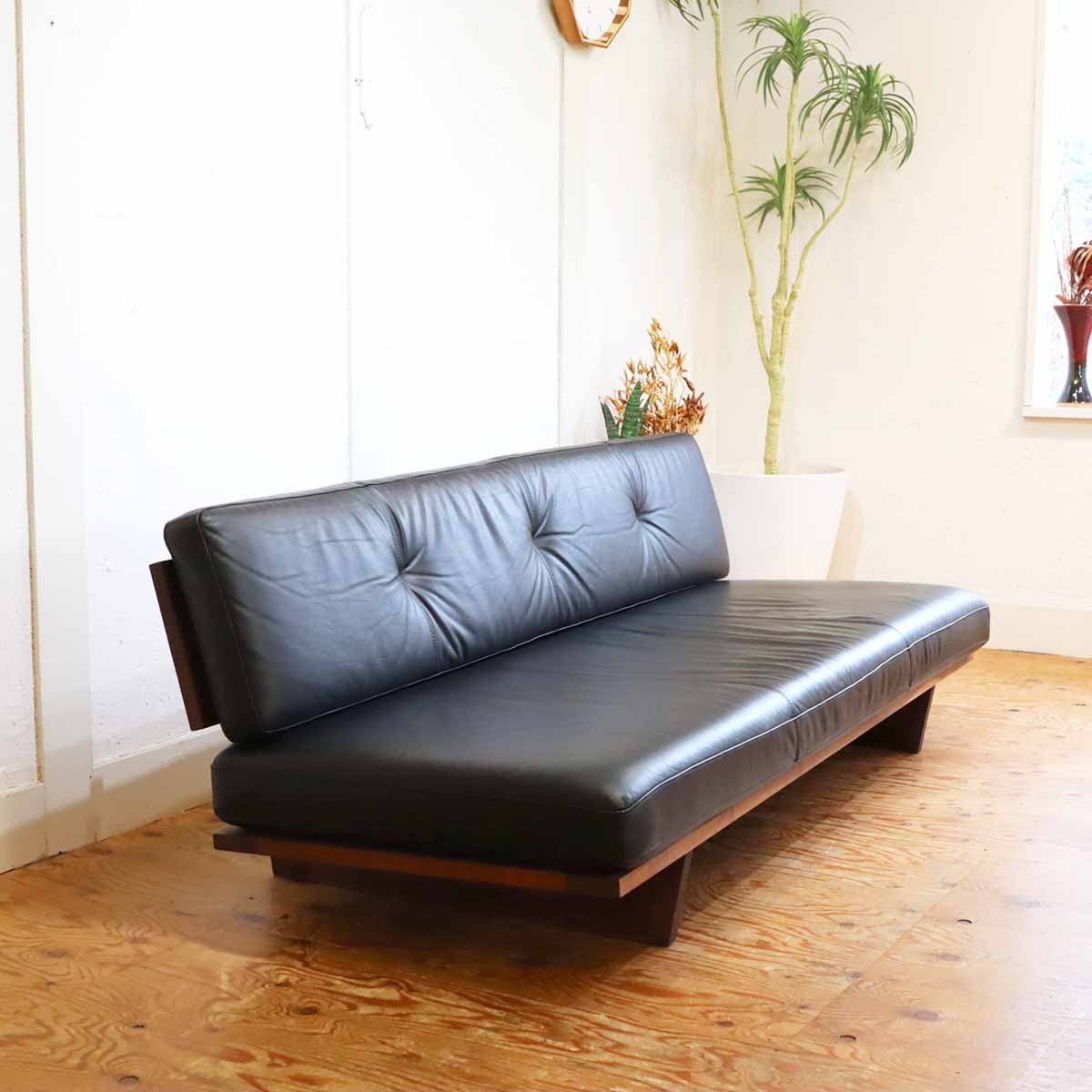 マスターウォール / MASTERWAL モアレス ソファ / MORELESS SOFA 3