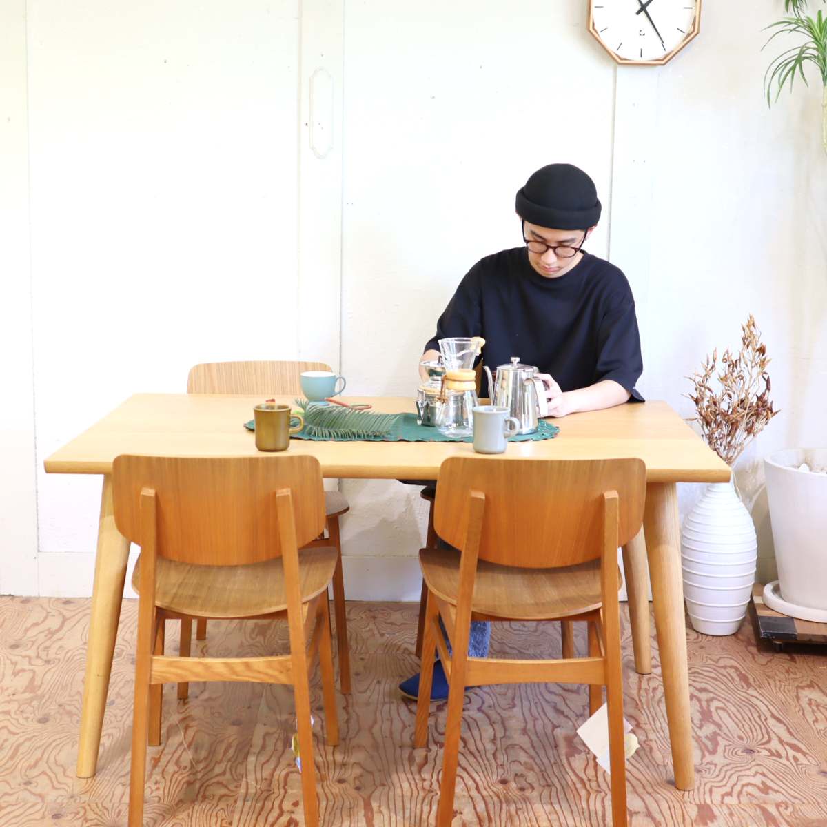 柏木工 ダイニングテーブル オーク無垢材 SA-02 4人掛け コンパクト 中古