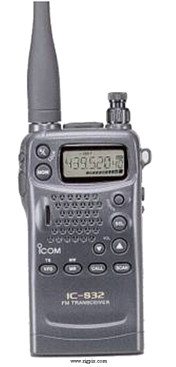 ICOM IC-82 FMトランシーバージャンク品