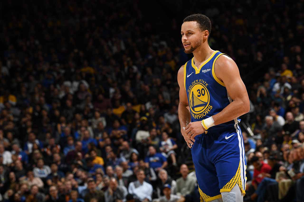 楽天、NBAステフィン・カリー選手とパートナーシップ契約。米国で楽天