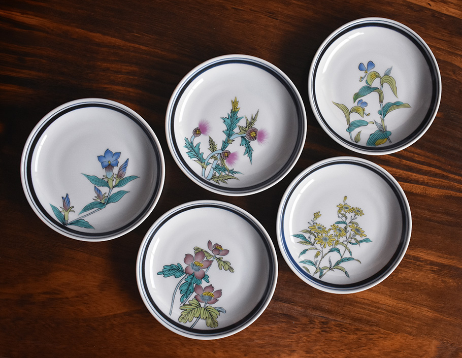 中皿 セット（ 径約 14cm ） 草花絵変り【アウトレット】 九谷焼専門店