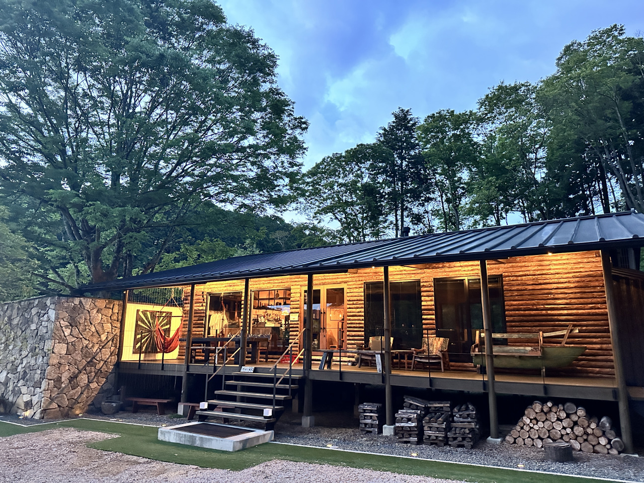 AWESOME CAMP HACHIMORI｜スポット｜和歌山県公式観光サイト