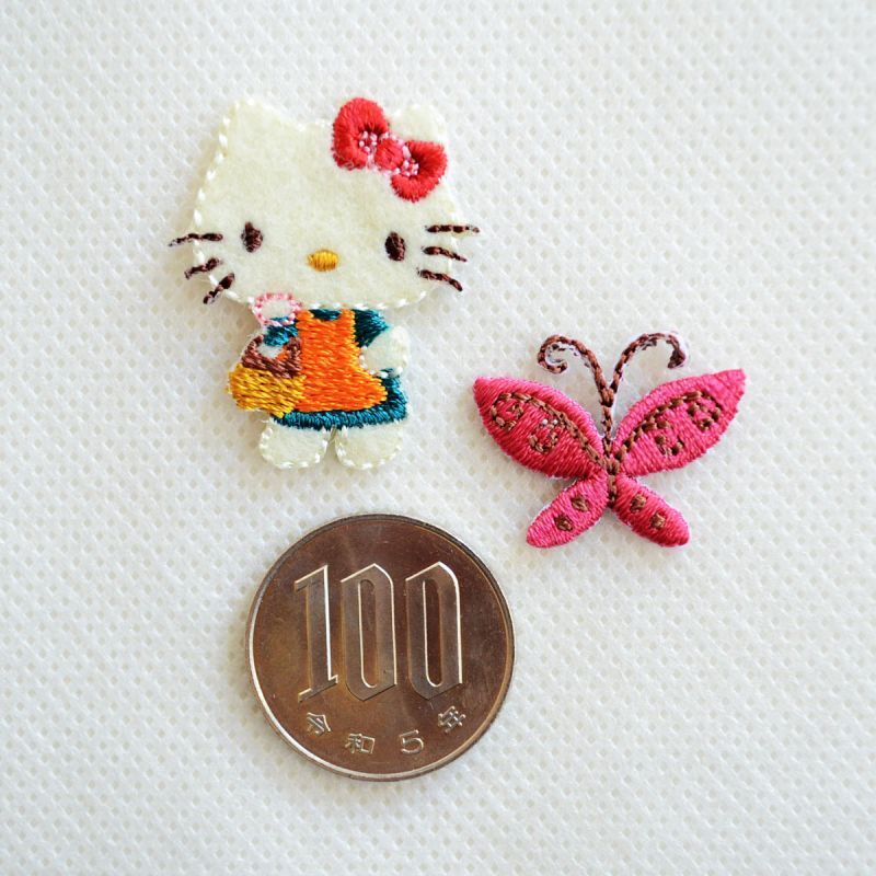 ワッペン ハローキティ 蝶 HELLO KITTY サンリオ 2枚組 | ワッペン