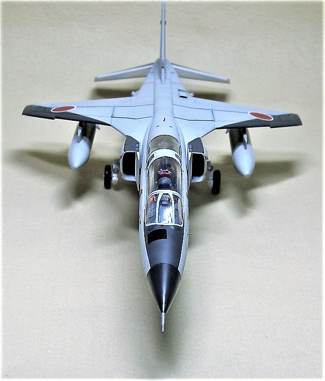 航空自衛隊 MITSUBISHI T-2練習機 / F-1支援戦闘機 (フジミ 1/48
