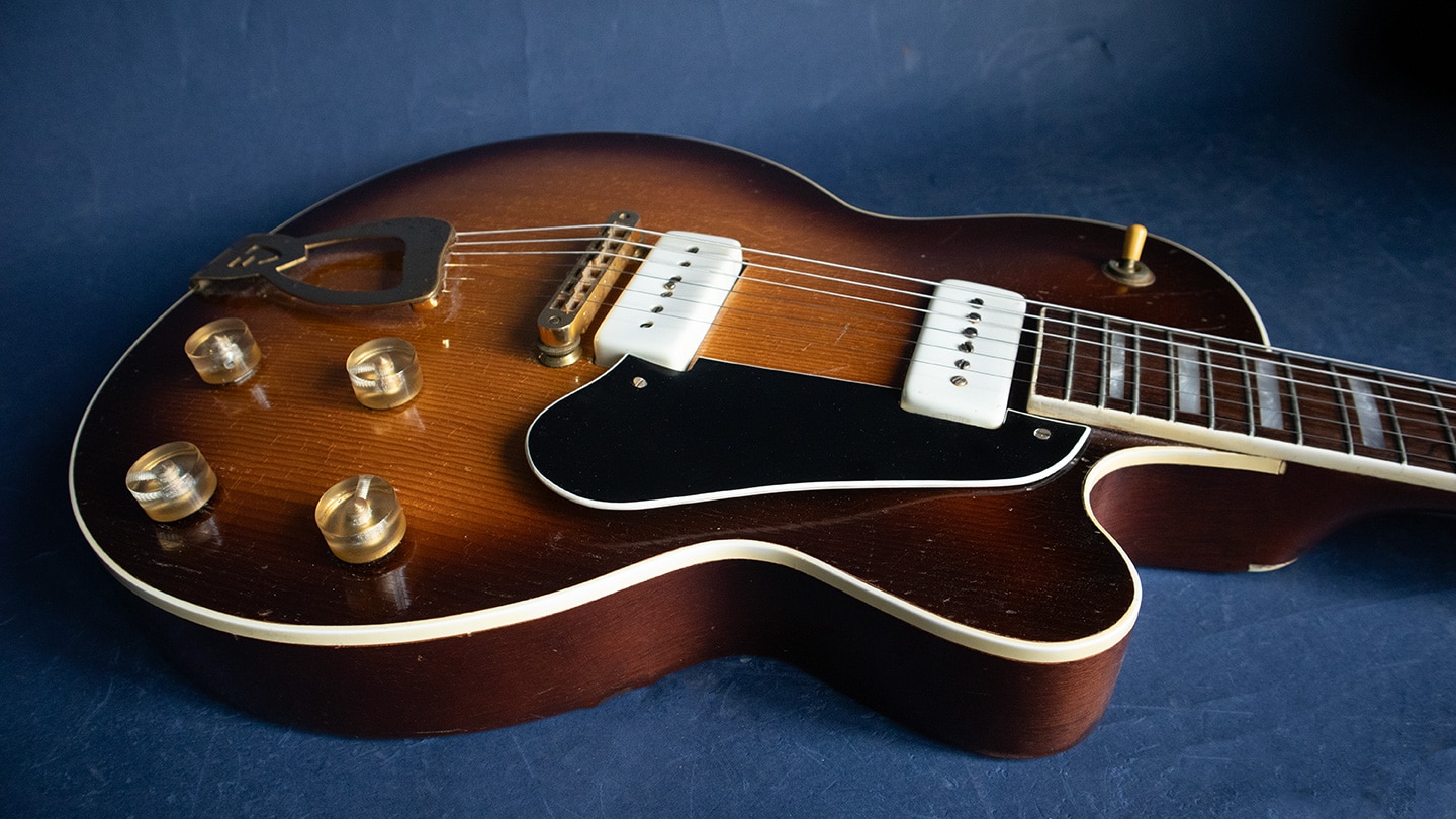1954 Guild M-75 Aristocrat - Willie's Guitars