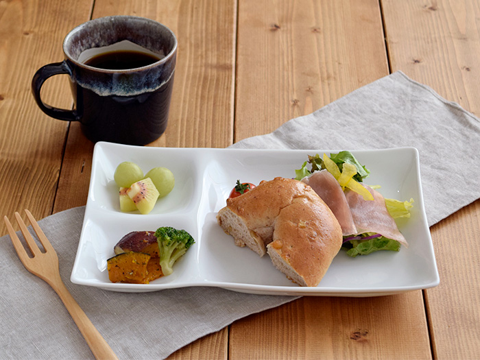 グッドデザイン賞受賞のおしゃれな仕切り皿。ランチプレートに最適