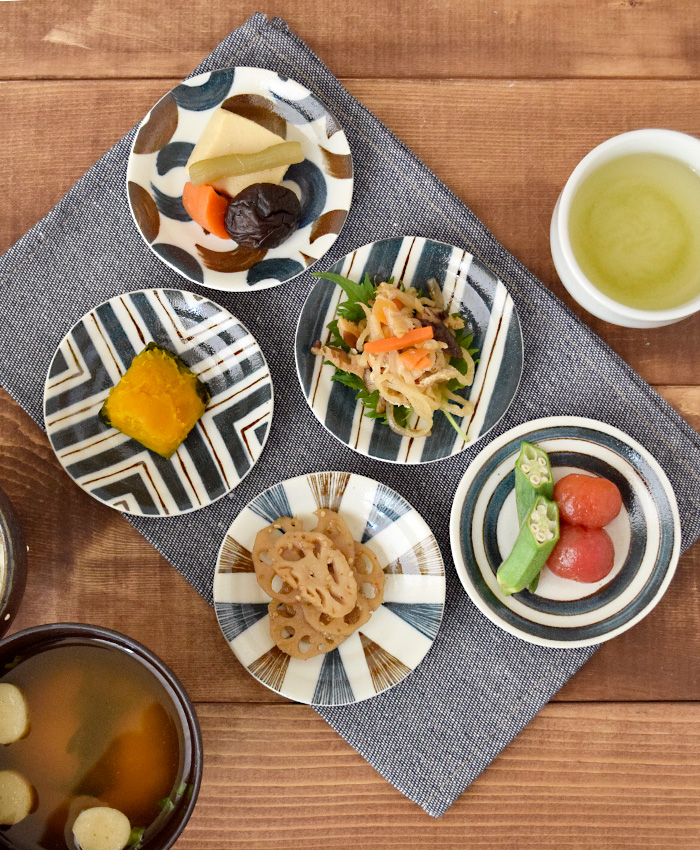 豆皿サイズのおしゃれ和食器小皿。醤油皿や薬味皿などに使える人気の食器。