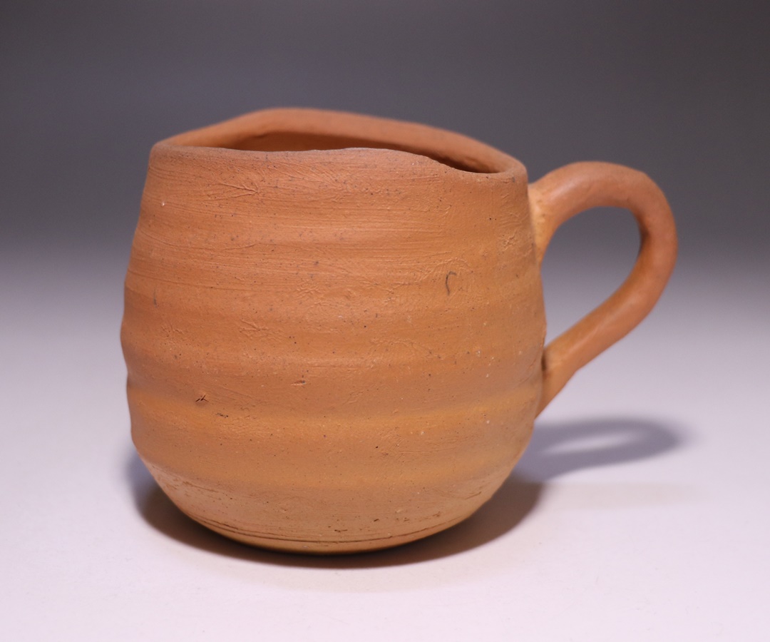 中村和樹 作 「備前ビール呑」 ～備前焼専門卸小売店 川口陶楽苑～