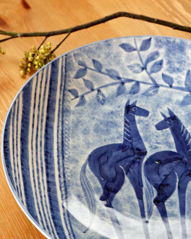 砥部焼の和食器 梅山窯の大皿 【砥部工房 からくさ】