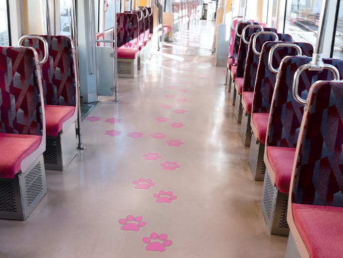 幸福の招き猫電車｜東急・東急電鉄公式サイト